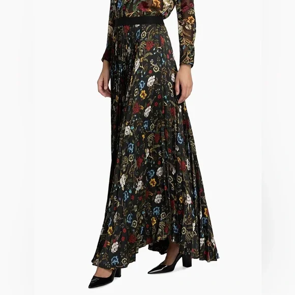 Alice + Olivia KATZ PLEATED MAXI SKIRT in Tapestry Trails Sm Black - Picture 2 of 10